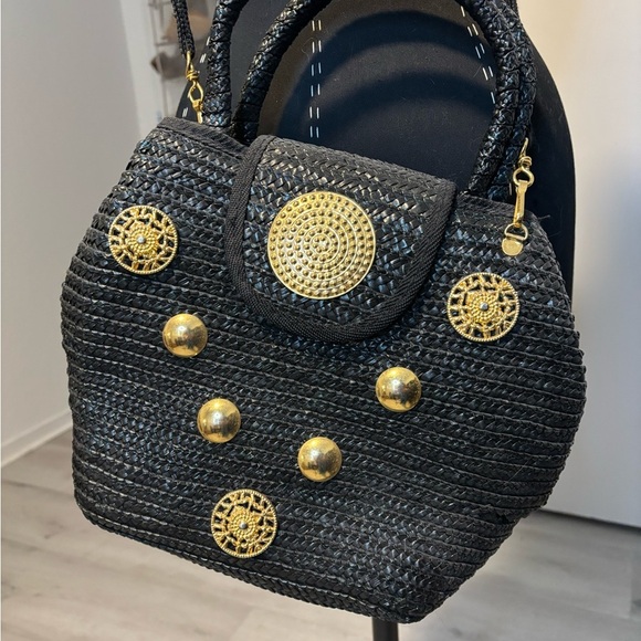 American Vintage Handbags - Vintage Wicker Bag